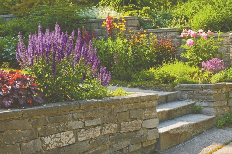 An Insider's Guide to Landscape Design - The Grand Design - New England